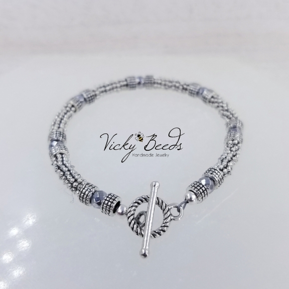 Ladies silver & Gun Metal Beaded Gemstone Bracelet - Picture 6 of 7